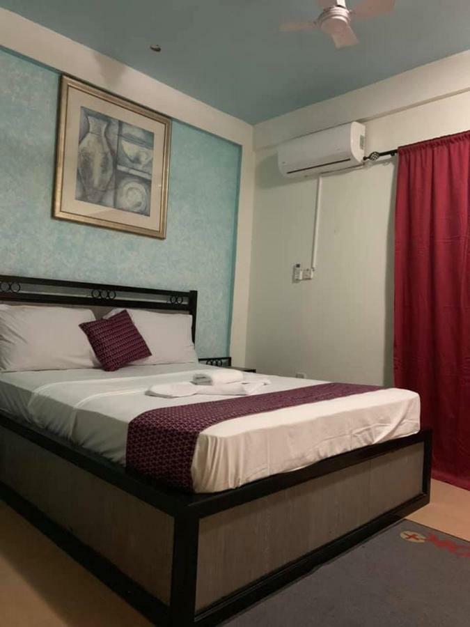 Vlv International Guest House Кололі Екстер'єр фото